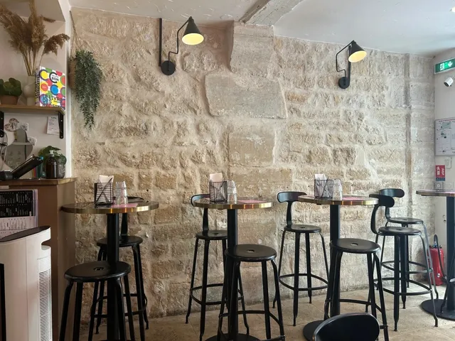 Paris | Stumbled Upon a Delicious Caribbean Restaurant 🏝️🍴