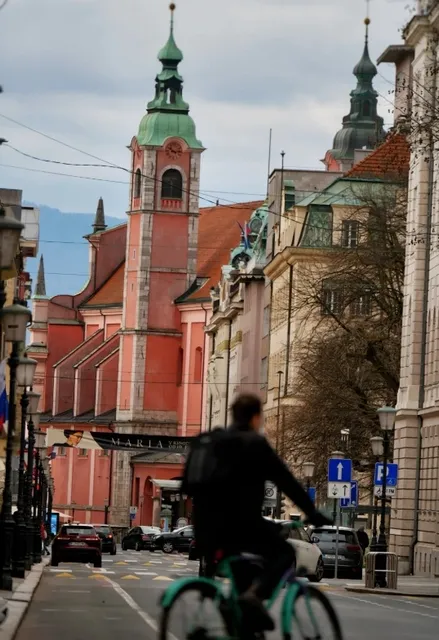 Ljubljana｜A Fairytale in Europe’s Smallest Capital