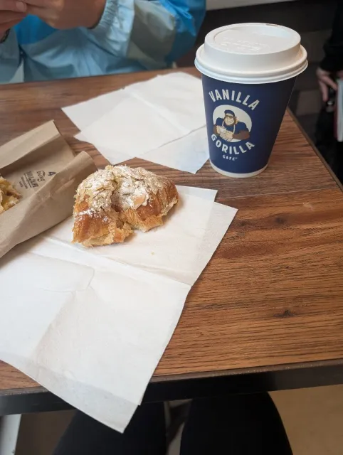 ☕ The Best Latte We’ve Had in New York! 🗽✨