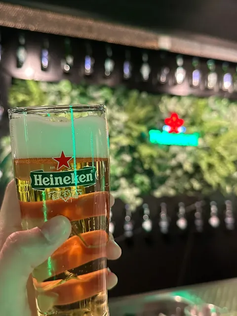 Amsterdam | a bottle of your own exclusive beer