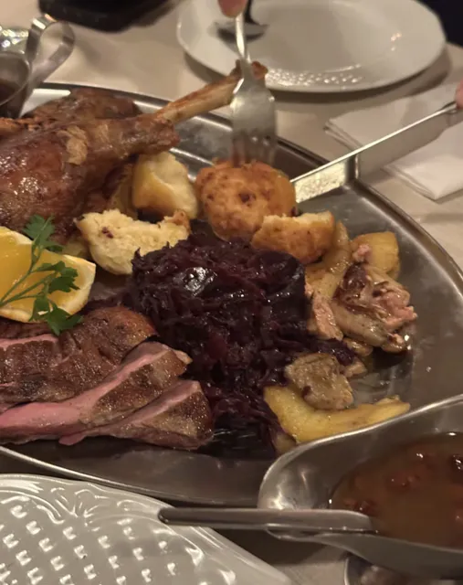 🇭🇺 Budapest Centennial Restaurant