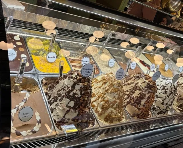 A Sweet Encounter: Anita Ice Cream Shop