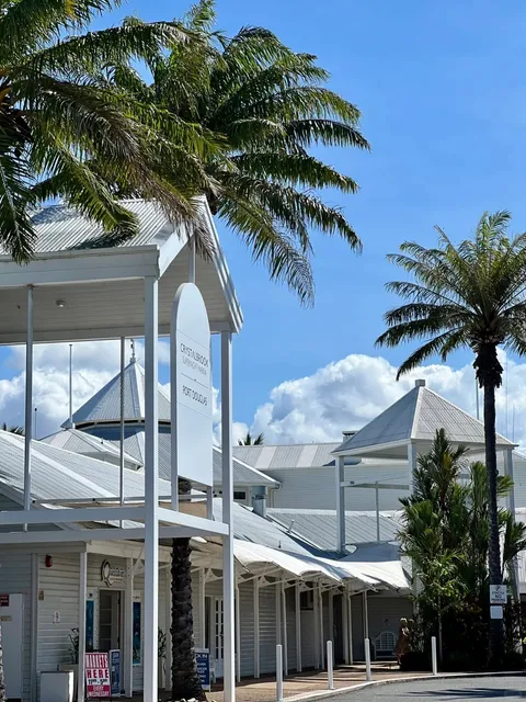 Gateway to the Great Barrier Reef 🌴🌊