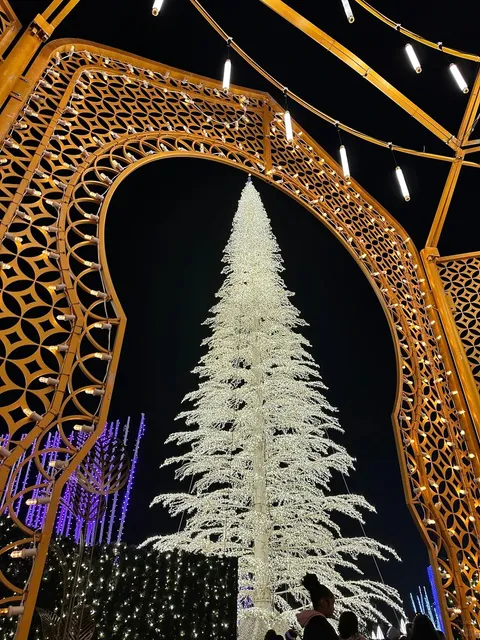 Enchant LA ✨ A Winter Wonderland with Friends