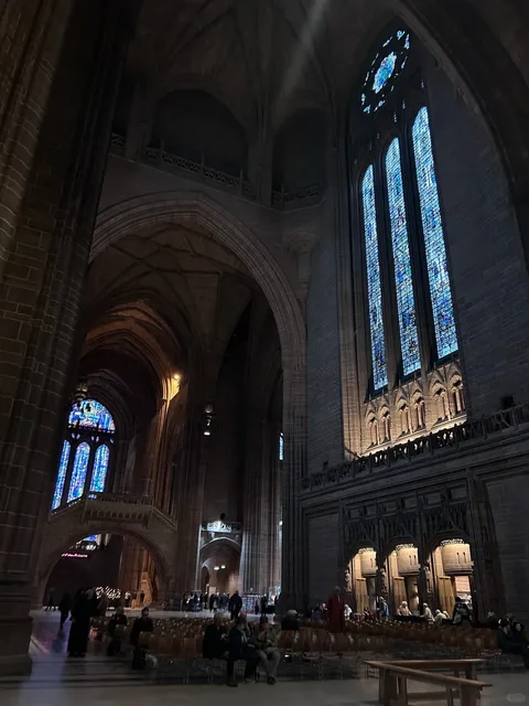 🇬🇧 Must-Visit Liverpool Spots! ⚓🎸