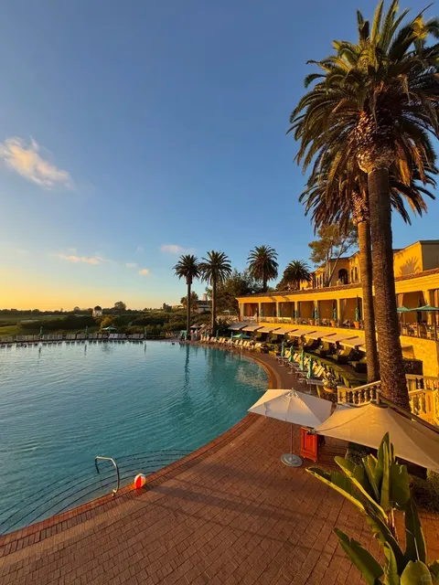 Coliseum Pool & Grill | Newport Beach’s Stunning Sunset Spot 🌄