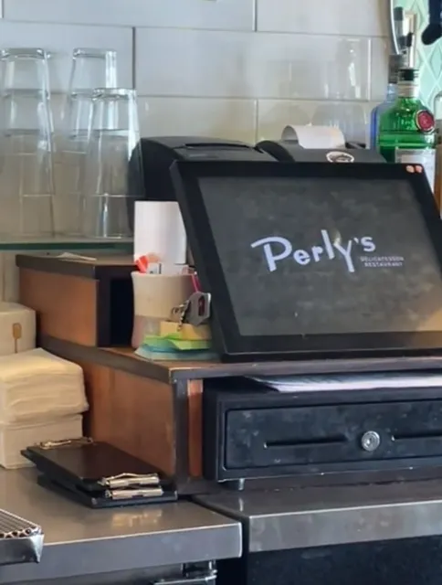 🥯 Perly's Delicatessen & Restaurant | Richmond's Iconic Jewish Deli