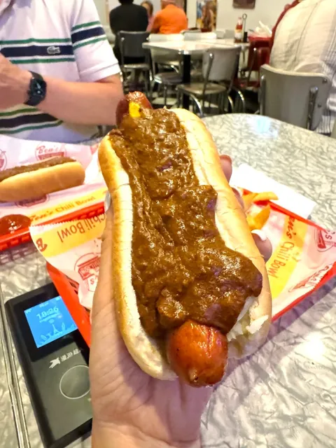  This Hot Dog Made Me Feel Like I Posed with the President! 🎩🌭