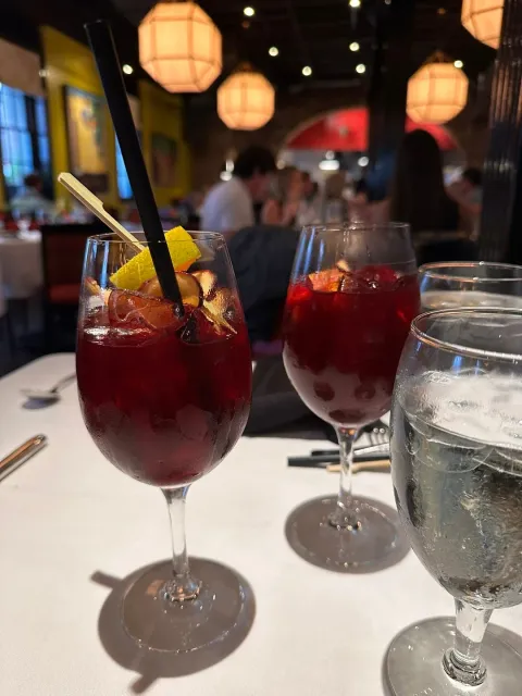 The Perfect Charleston Choice 🍴🌟