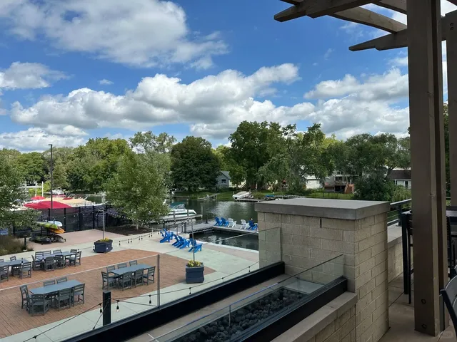 🍴 Weekend Brunch at Buck & Honey’s in Monona!