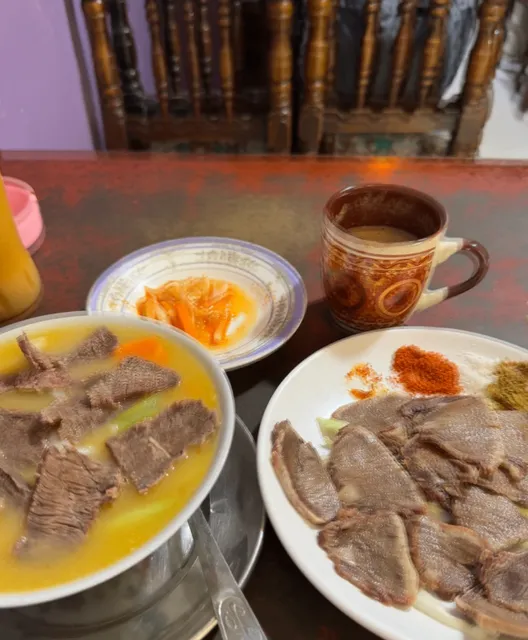 Restaurant’s Boiled Beef Tongue—Meaty Goodness for 380 NPR 🥘