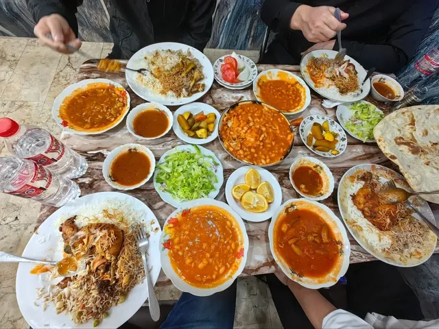 Iraq Baghdad Street Restaurant 🏙️🍽️