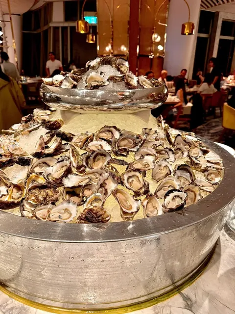 🇦🇺｜Six-Star Seafood Buffet in Sydney: Unlimited Lobsters