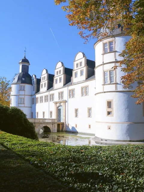 🇩🇪 Paderborn, Germany: Castles, Carnivals & Cathedrals 🏰🎡⛪