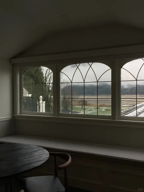 🇨🇦 Vancouver's Hidden Gem: Sandpiper Resort 🤍🕊️