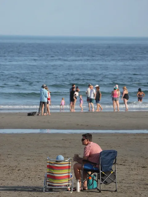 Boston Day Trip: Coastal Town of Rockport 🌊 