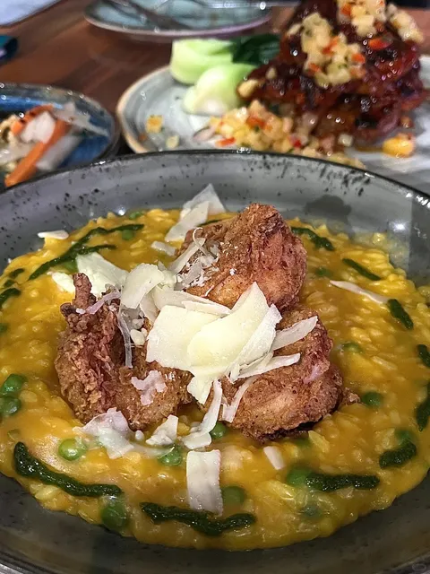 Philadelphia Surrounding Birdcage Restaurant: The Cage in Audubon