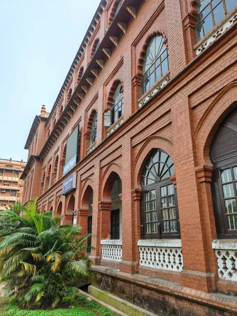 🎓 Dhaka University - The "Oxford of the East"