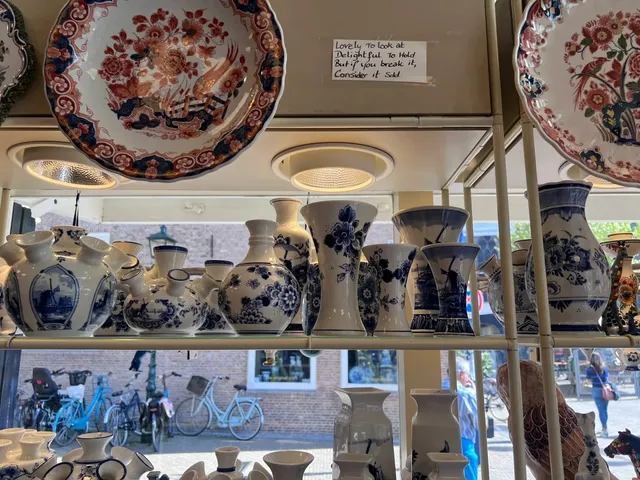 Delft – Where Dutch Blue Meets Golden Age Charm! 💙🏰