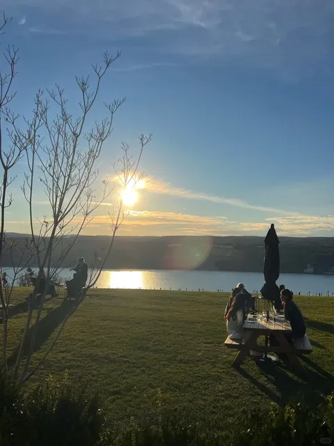 🍷 Upstate NY Escapes | Cozy Wine Tasting in “Ithaca Village” 🍂