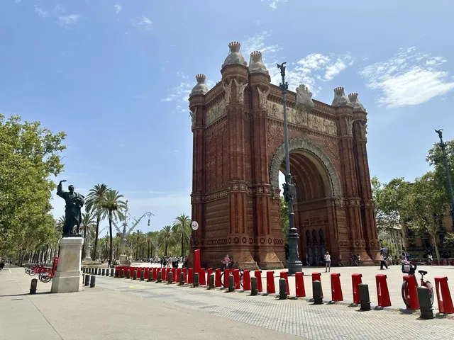 Exploring the Arc de Triomf in Barcelona, Spain