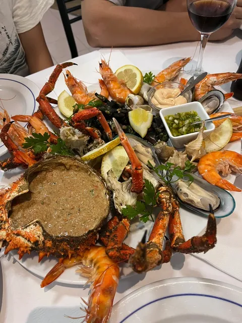 Where to Eat Seafood in Porto