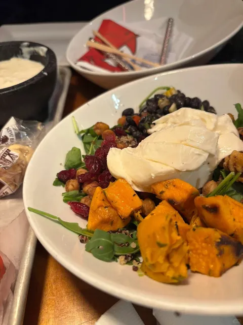 Turns out Boston Lobsters are actually from Maine! 🦞