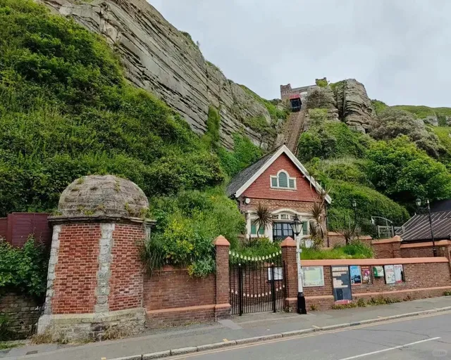 Day 4 in Europe: Hastings, UK – Where History Meets Seaside Charm 🇬🇧