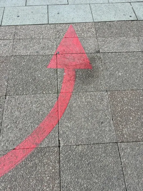 🇩🇪 Hanover: The Cradle of British Royals - An Unforgettable Journey!