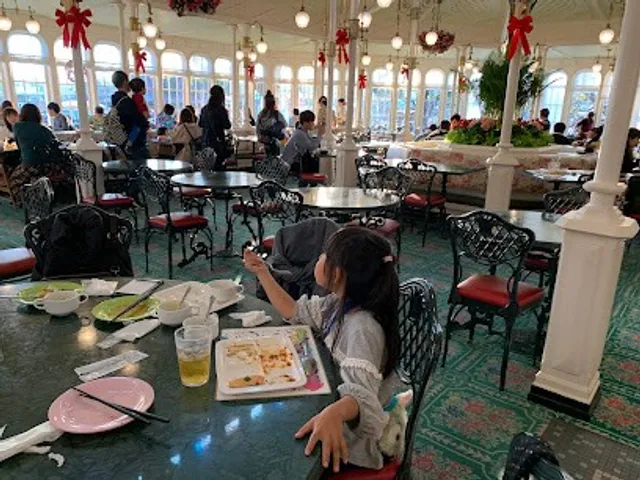 Crystal Palace Restaurant