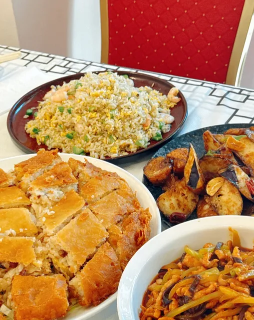 Vancouver Must-Try: Crispy Glutinous Rice Chicken on W 41st Ave! 🐔🔥