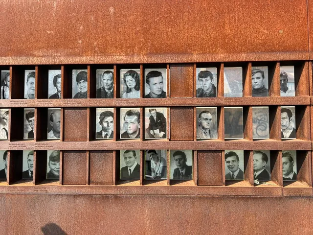 🇩🇪 Berlin: A Thoughtful 3-Day Itinerary for History Lovers 🏛️📚