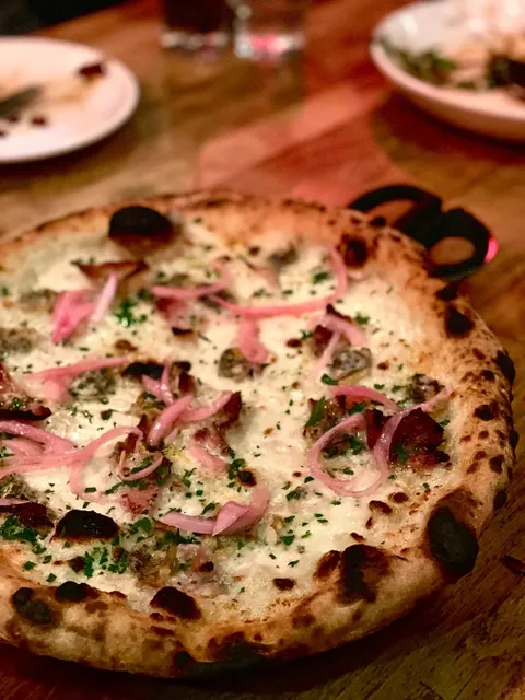 Seattle Restaurant Exploration | The Pizza Ceiling 🍕