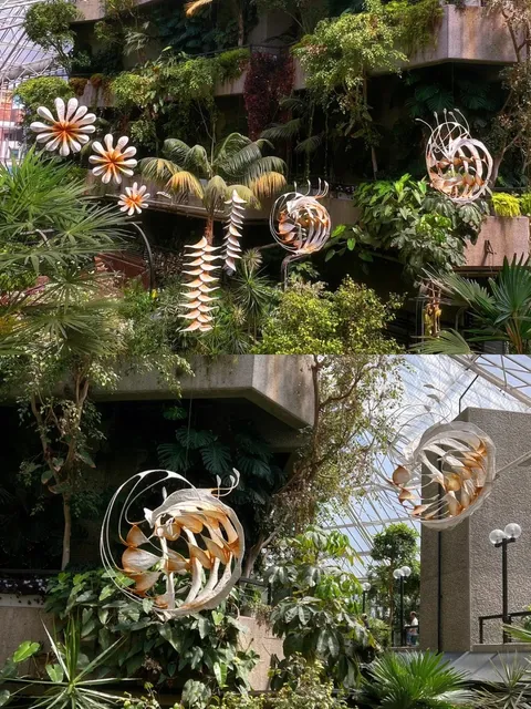 London’s Barbican Conservatory 💚 Enjoying a Moment of Detachment