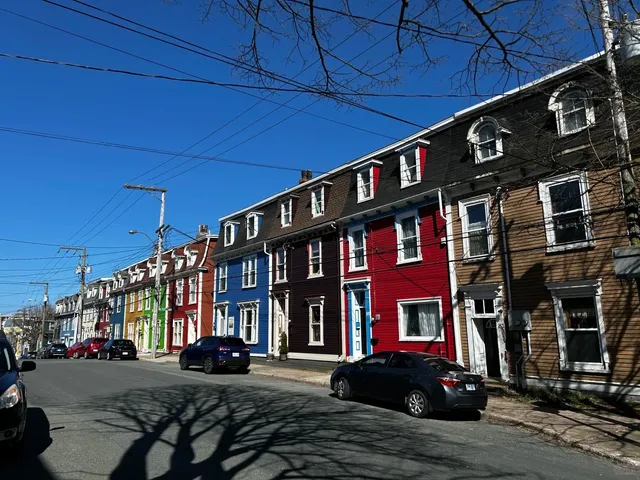 St. John's: A Colorful Dream at North America’s Easternmost Tip 🌈