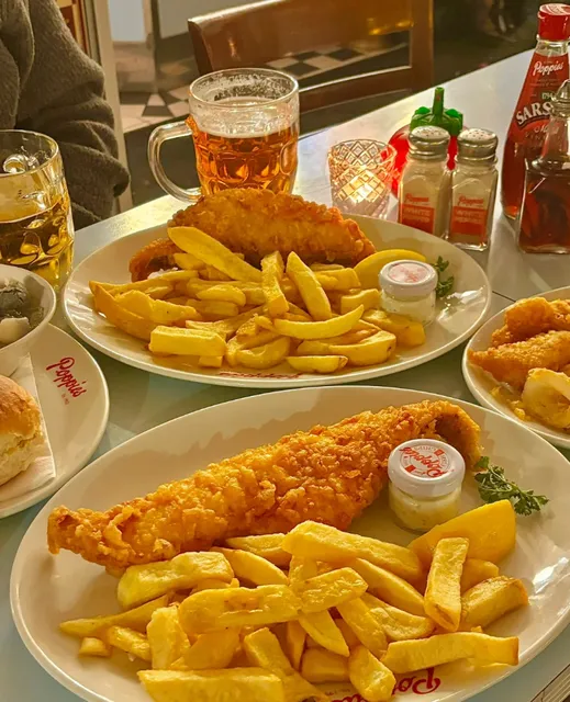 🇬🇧 It's no wonder this fish and chips has won awards! A must-try whe