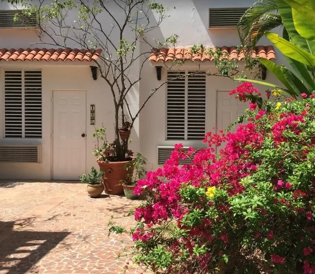 A White Spanish-Style Castle in San Juan