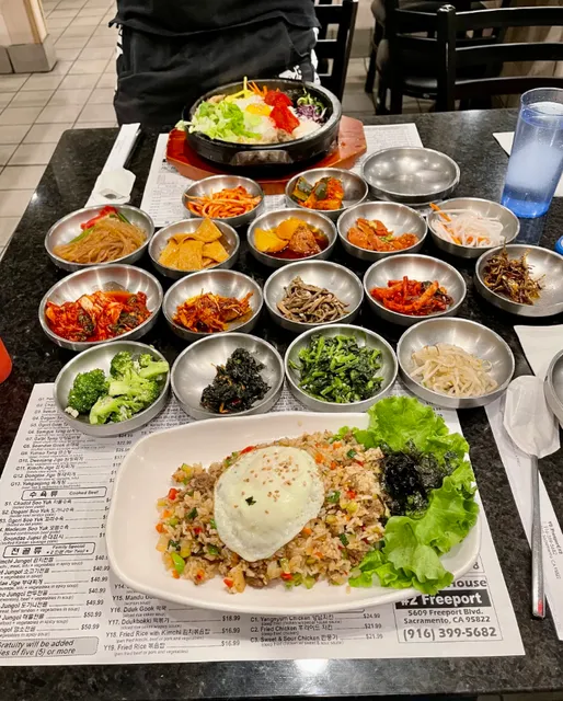 YD Tofu House: The Korean Restaurant with the Most Banchan