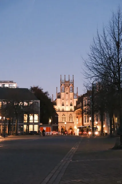 🇩🇪 Münster Citywalk: Where History Meets Heavenly Coffee