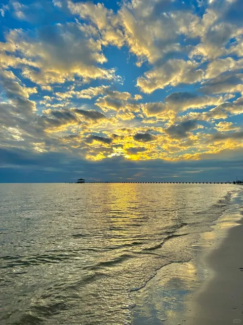 Auburn “No-Car” Escape