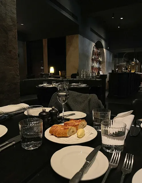 Melbourne’s Most Romantic Vibe Restaurant ✨✨ | Chancery Lane Review