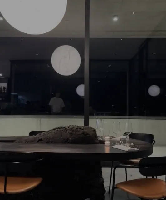 🍴 Fine Dine Through a Fight: A Volcanic Wine Country Experience