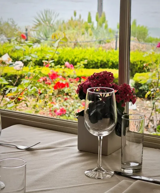 Laguna Beachfront Dining Series: First Stop 🌊