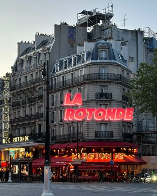 Let's See What the Hype is About Macron's Favorite Restaurant