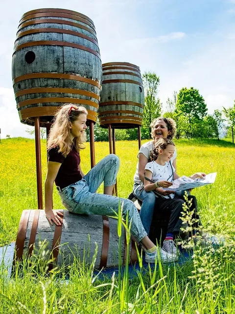 The Ultimate "Relaxation Guide" to Obersee in Zurich 🌊