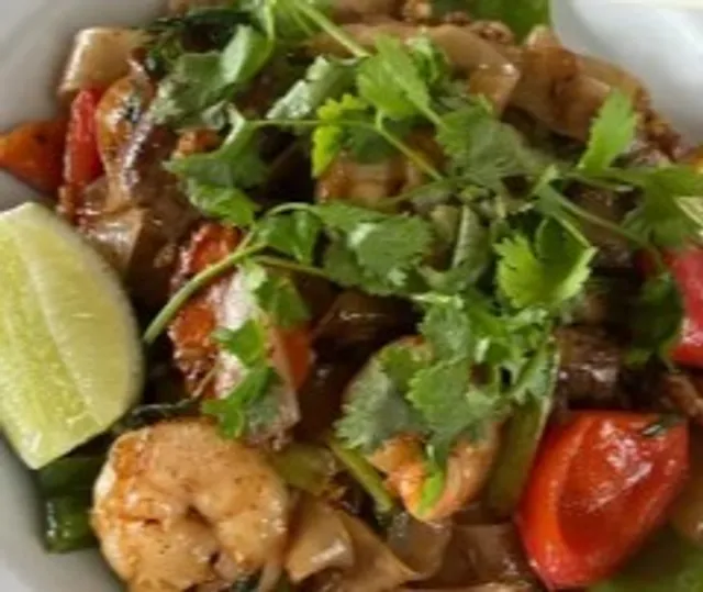 The Vault Kitchen - Savannah's Former Bank Turned Flavor Vault! 🏦✨