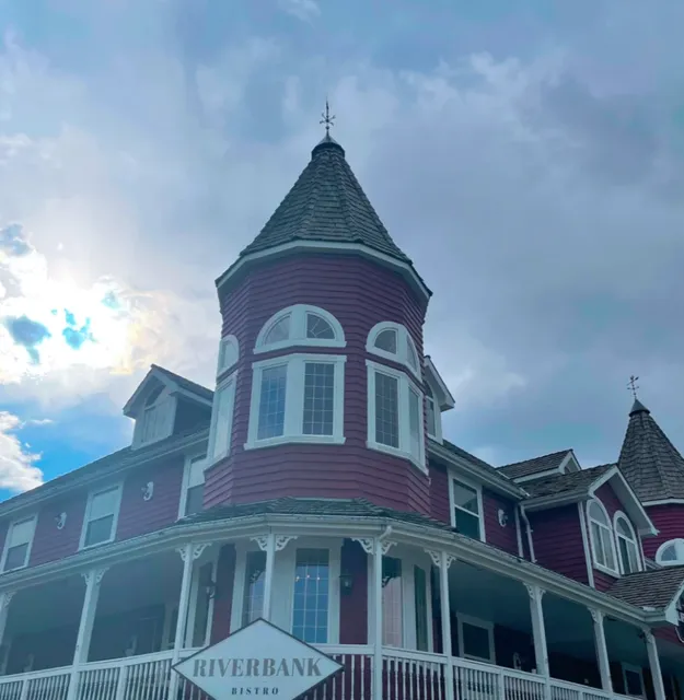 Edmonton Day Trip | A Hidden Gem by the River 🌊