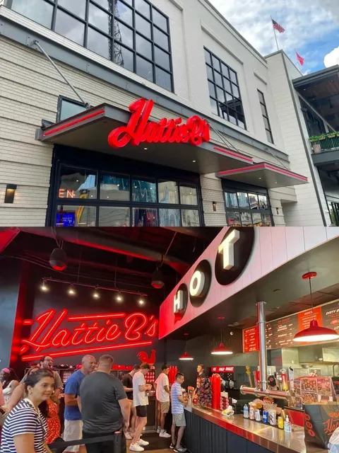 Nashville Eats | So Spicy I Cried… But Couldn’t Stop Eating! 😭🌶️