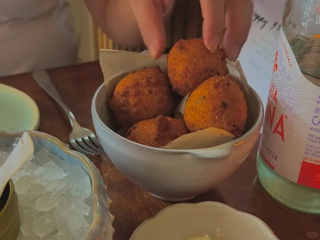 Philadelphia｜Little Water – A Romantic, Special-Occasion Spot 💫