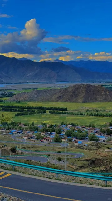 "Flew All the Way to Tibet Just for These Shots!" ✈️🏔️
